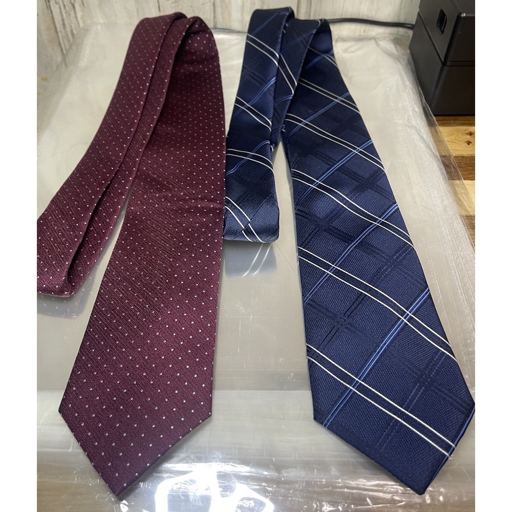 Michael Kors Men's Neck Ties Lot Of 2 3 X 54 Burgundy And Navy Classy